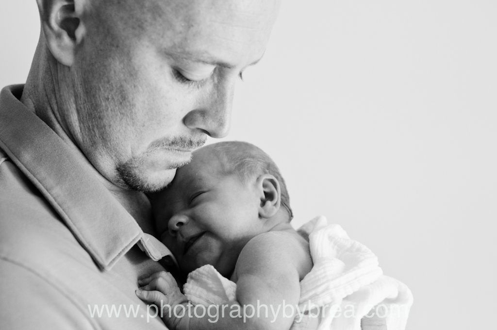 dad-newborn-photography